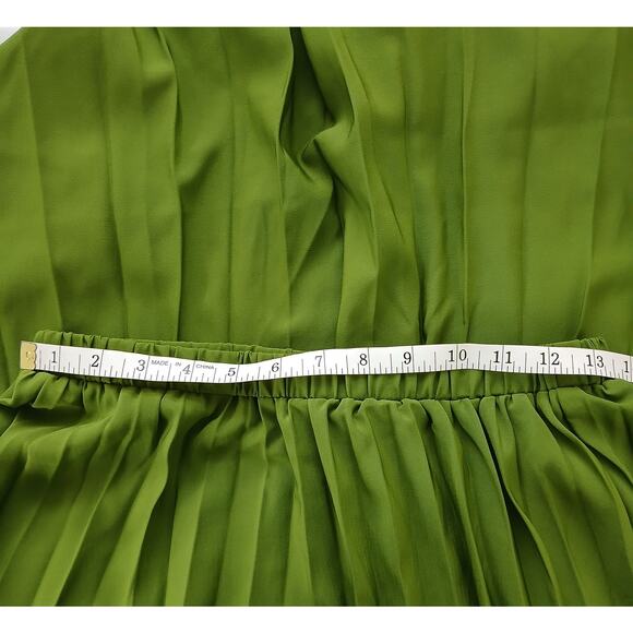 NWT Truth By Republic Green Pull On Pleated Midi Skirt Womens SM Preppy Work - Picture 8 of 10